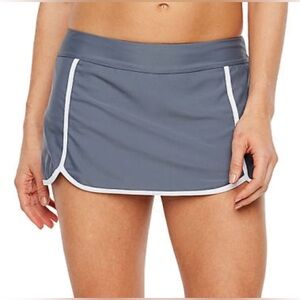 Free country skort size XL /16  sport swim button gray white stretch